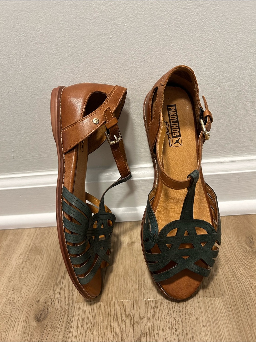 PIKOLINOS Teal Strappy T‑Bar Leather Sandal with Brown Footbed - Picture 3 of 6